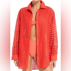 The Oxford Tunic Shirt in Cotton-eyelet